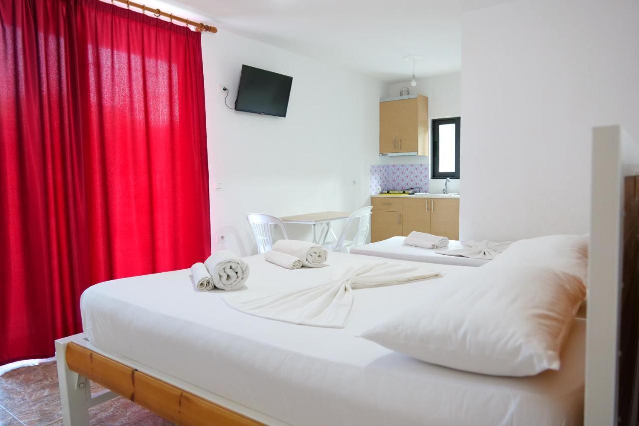 Villa Allkushi Sarandë Esterno foto