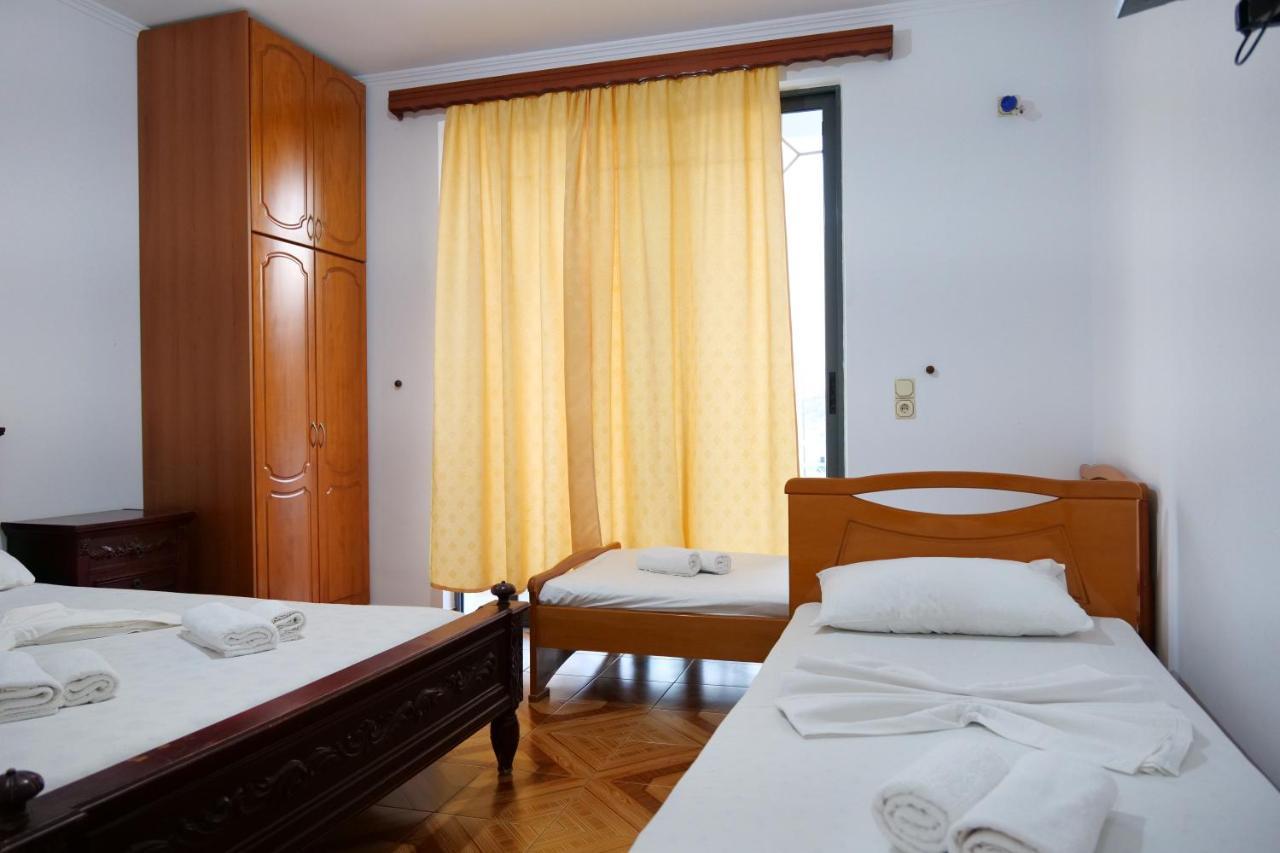 Villa Allkushi Sarandë Esterno foto