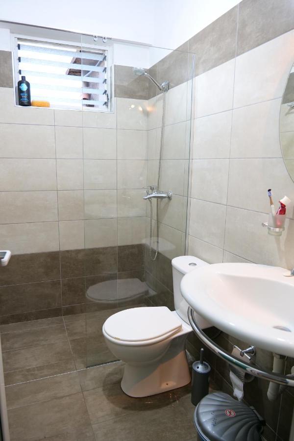 Villa Allkushi Sarandë Esterno foto