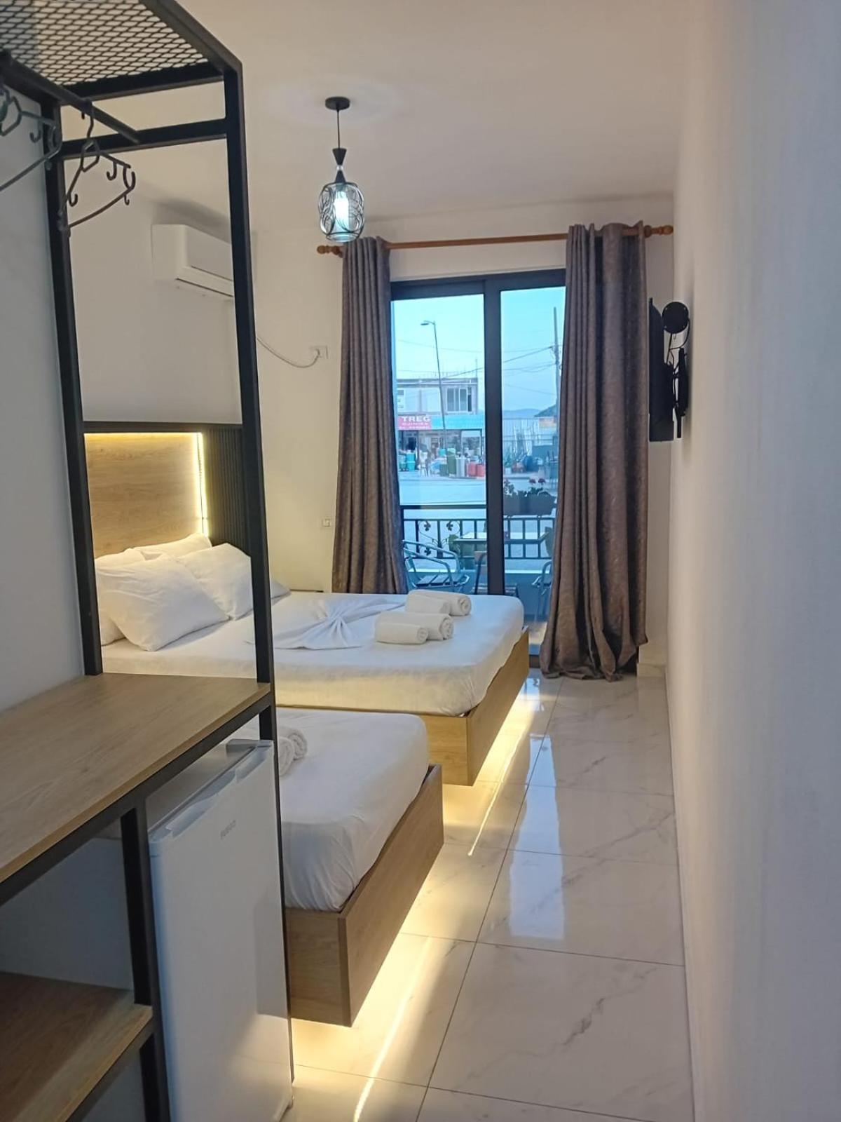 Villa Allkushi Sarandë Esterno foto